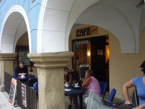 Cafe Mini